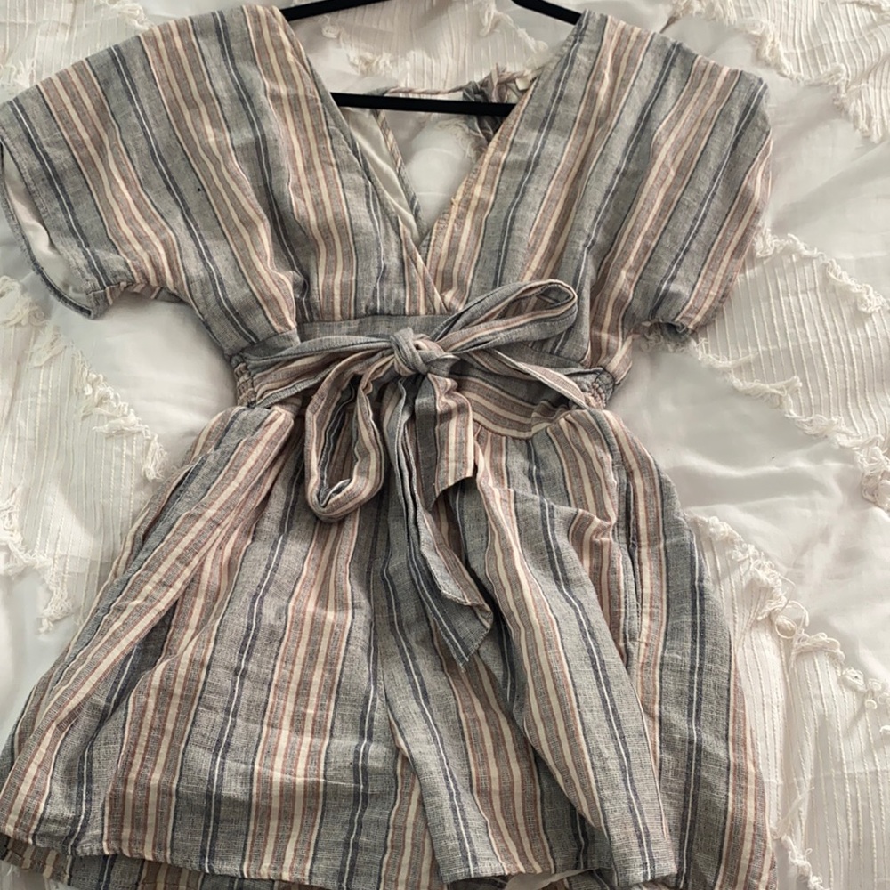 American Eagle Romper